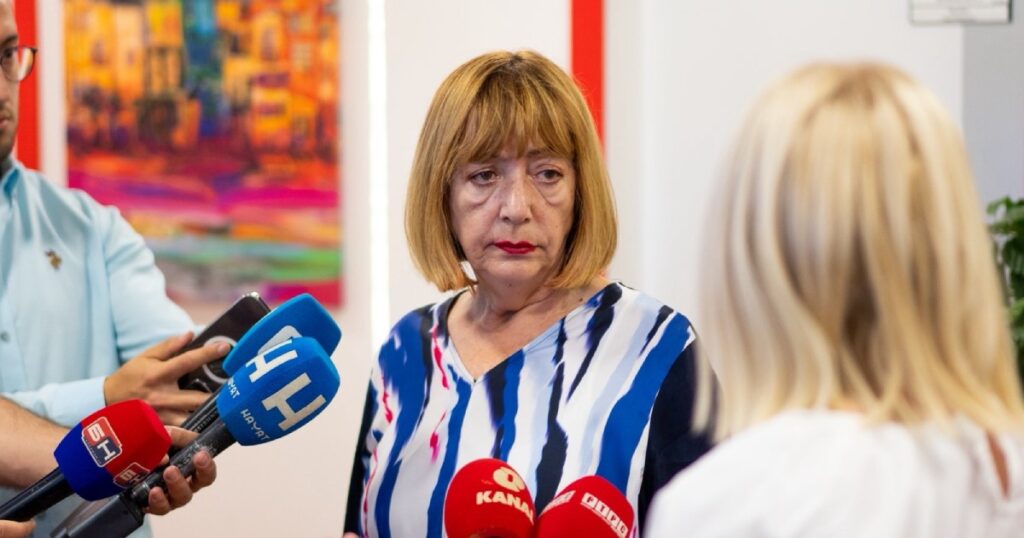 Jasmina Mujezinović
