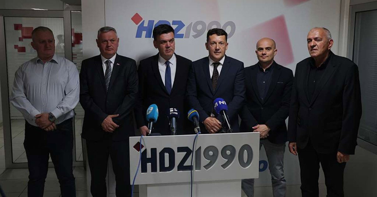 Zdenko Lučić i predstavnici "Petorke"