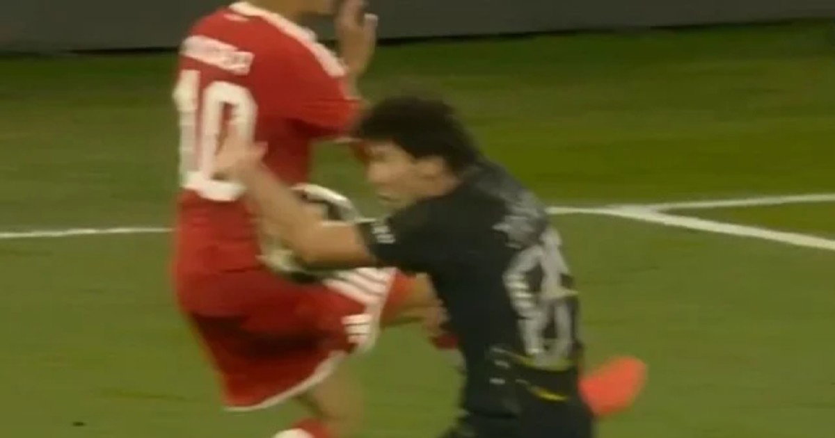 Objašnjeno zašto Bayern nije dobio penal