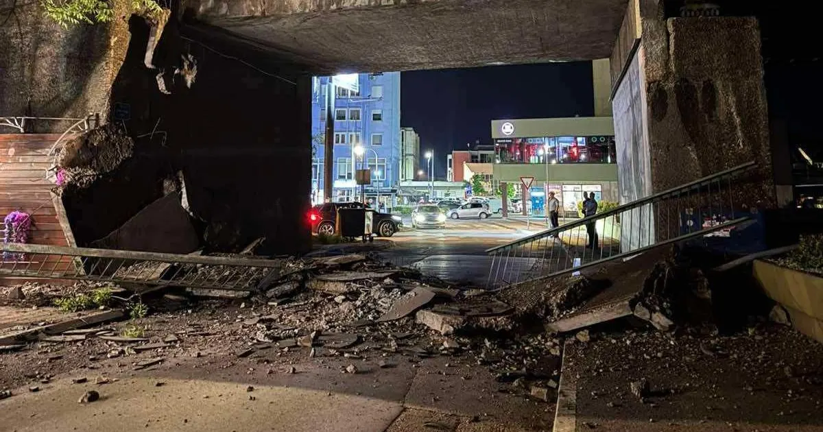 Pukao most na graničnom prelazu Gradiška, jedan dio se urušio. Promet potpuno stao