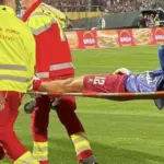 Osman Hadžikić na nosilima iznesen sa terena