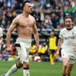 Tabaković slavi gol protiv Borussije Dortmun