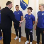Konaković uručio diplomatske pasoše reprezentativcima Bosne i Hercegovine