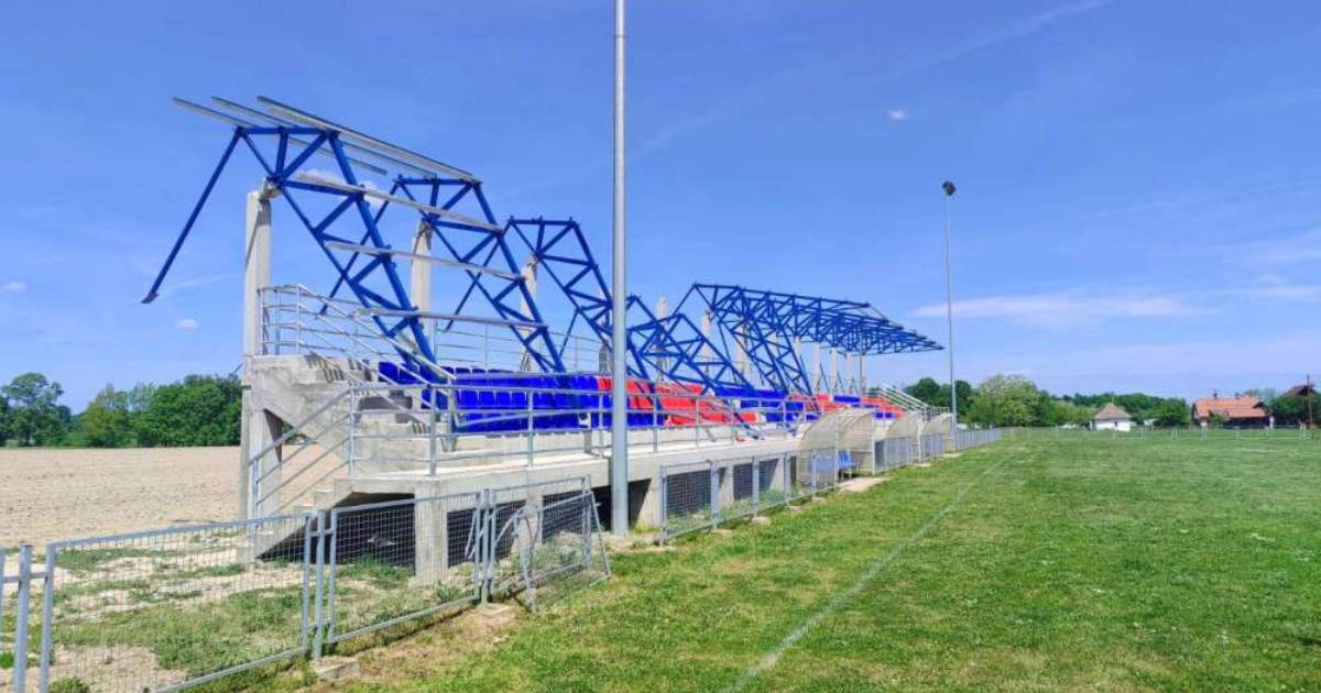 nadstrešnica gornji brezik