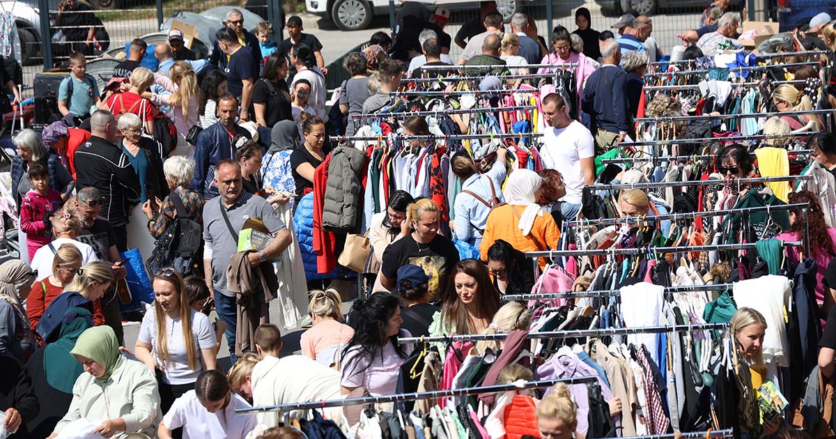 Pomozi.ba humanitarni bazar