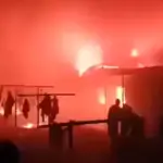 U požaru poginulo najmanje deset učenika