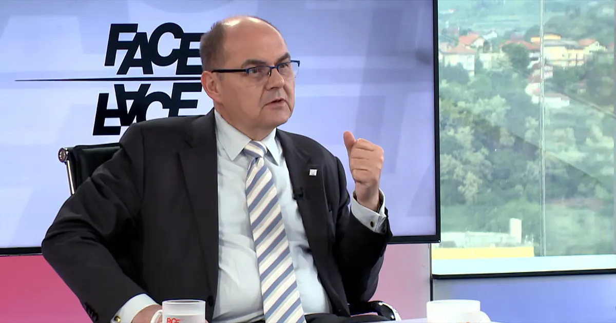 Schmidt rekao kome pripada državna imovina i otkrio zašto odlazi: “Idem da se ne bi sve raspalo”