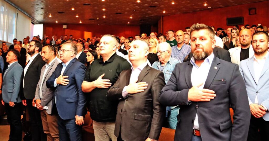 Nikšić na tribini SDP-a u Banjaluci: Nećemo odustati od borbe za jednaka prava svih građana
