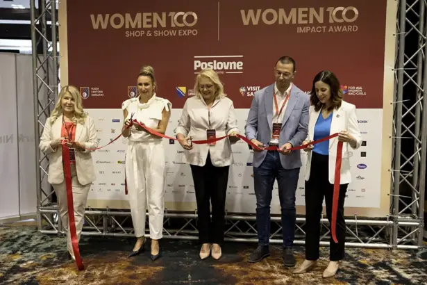 Otvoren Women 100 EXPO