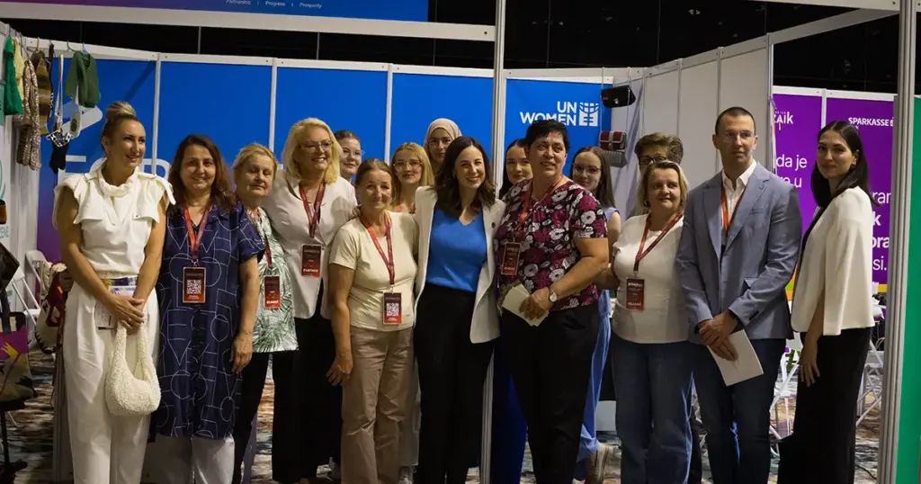 Otvoren Women 100 EXPO