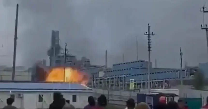 U ukrajinskom napadu dronom poginula jedna osoba. Izbio i požar u luci