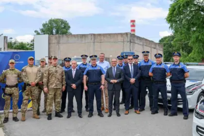 EU donirala 12 vozila vrijednih 790.000 KM za jačanje upravljanja migracijama u FBiH