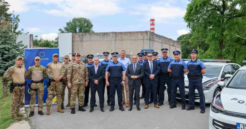 EU donirala 12 vozila vrijednih 790.000 KM za jačanje upravljanja migracijama u FBiH