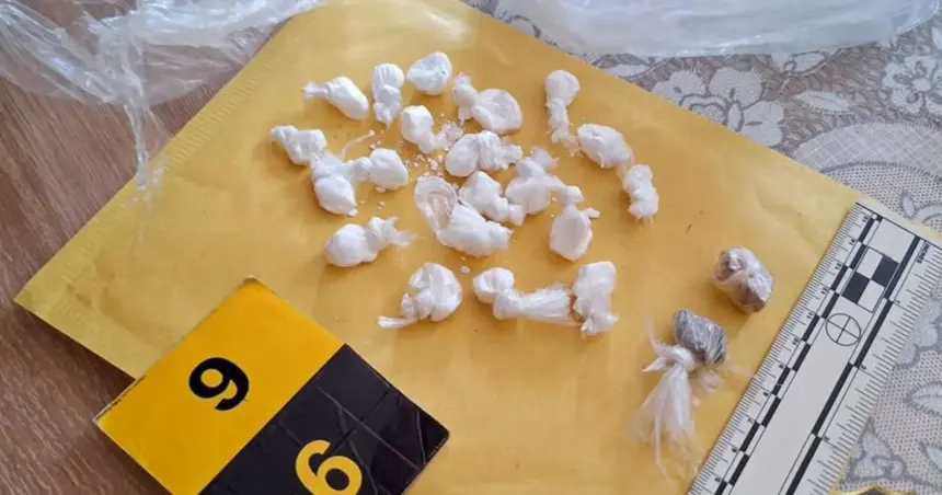 FUP uhapsio četiri osobe iz Sarajeva, pronađene automatske puške, pištolji i droga