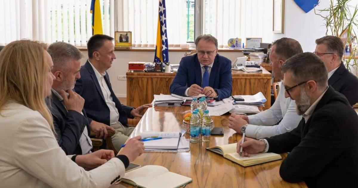 Vlada FBiH donijela odluku, sutra Dan žalosti