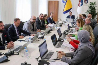 Bojan Bošnjak je u 2025. smijenjen na jednoj od sjednica Vlade KS