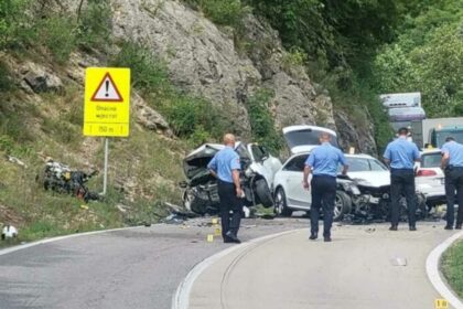 Pet osoba povrijeđeno u teškoj nesreći