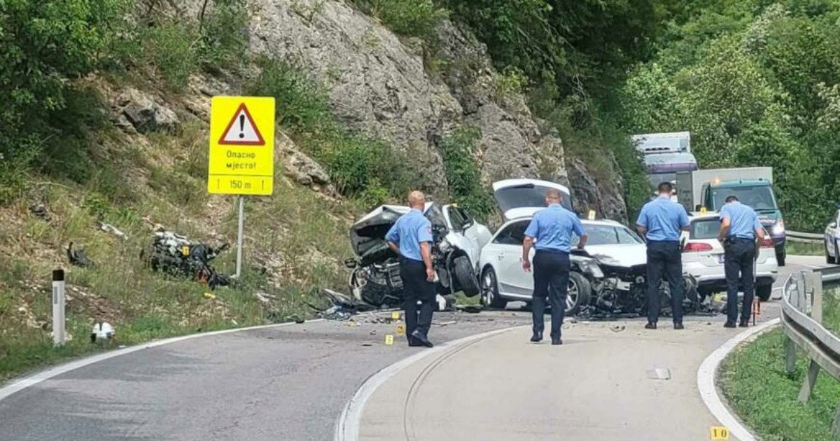 Sudar više automobila i motora, pet povrijeđenih