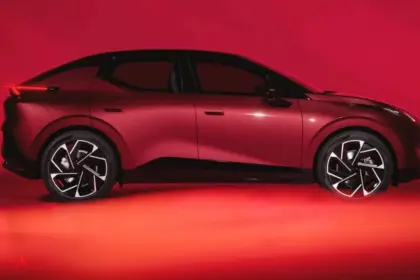 Lynk & Co 02