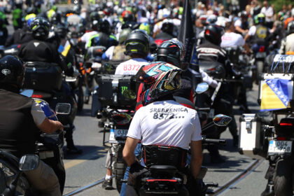 Skoro 2.500 učesnika 15. Moto maratona iz Sarajeva krenulo ka Srebrenici