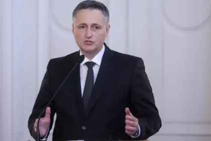 Denis Bećirović