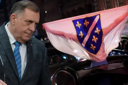 Dodik o zastavi s ljiljanima