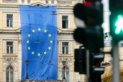 EU