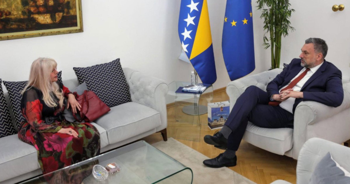 Hanka Paldum dobila diplomatski pasoš BiH