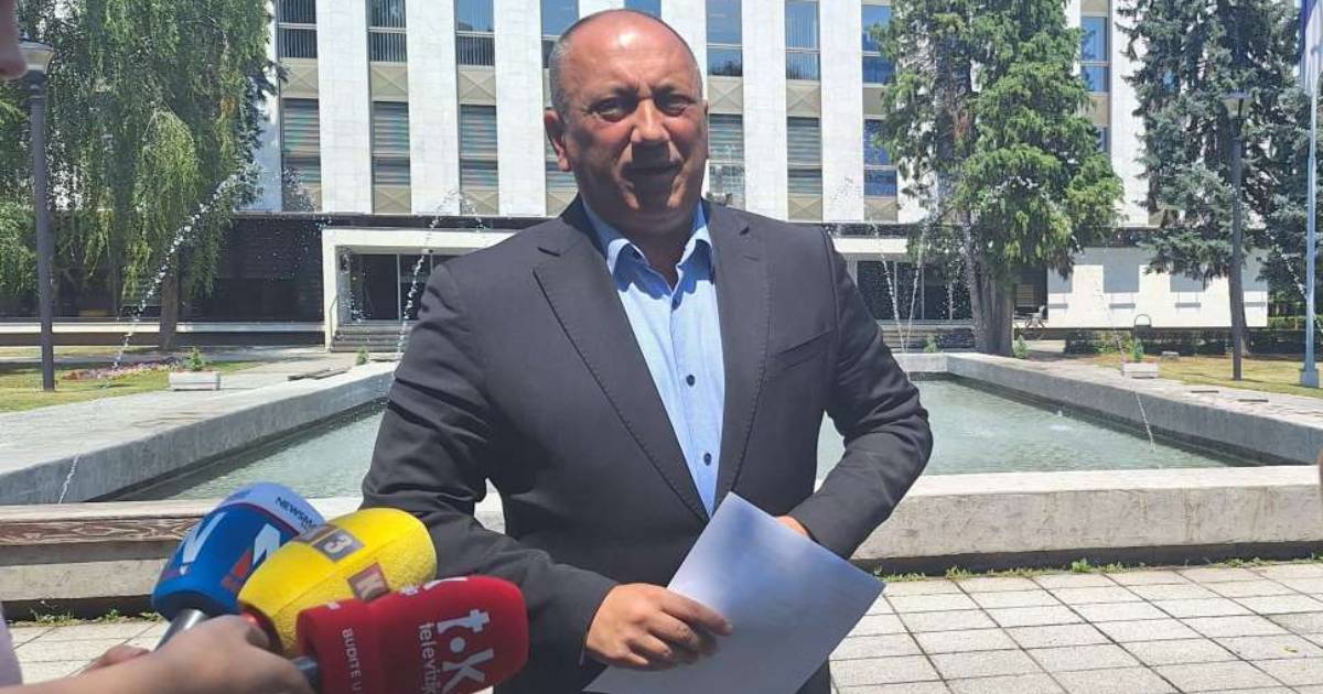 Crnadak traži ostavku Željke Cvijanović: “Odgovorna je za povratak stranih članova”