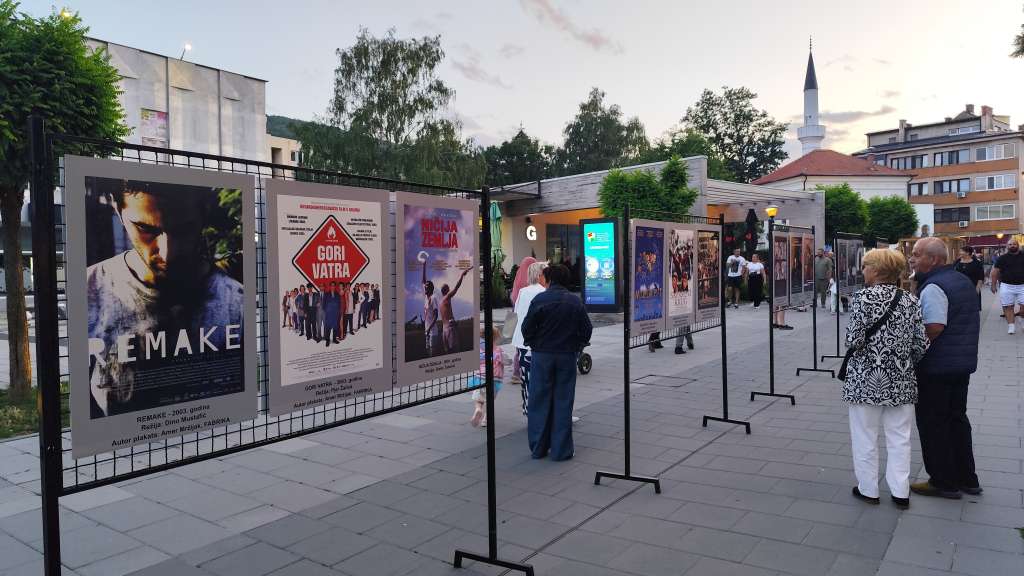 U Travniku postavljena izložba plakata bh. filmova
