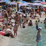 makarska plaža ljeto toplo vrijeme more