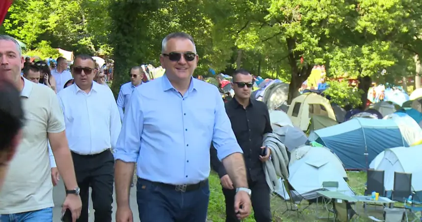 Savo Minić na OK festivalu koji se održava na Tjentištu