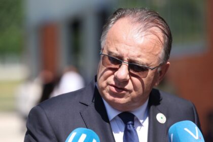 Nermin Nikšić