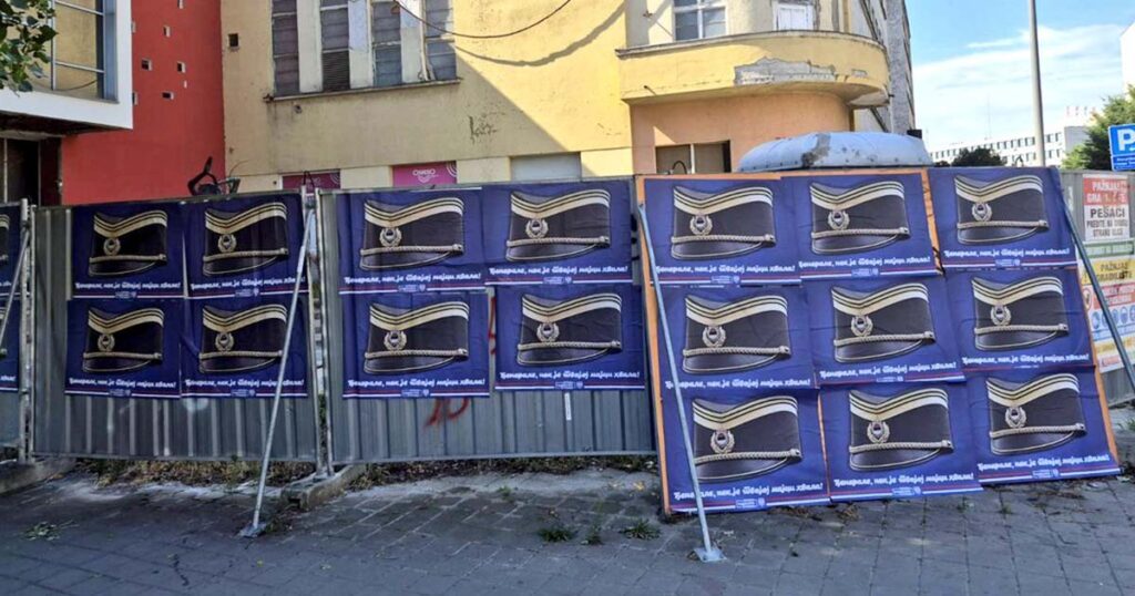 Plakati Ratku Mladiću u Novom Sadu (Foto: 021.rs)