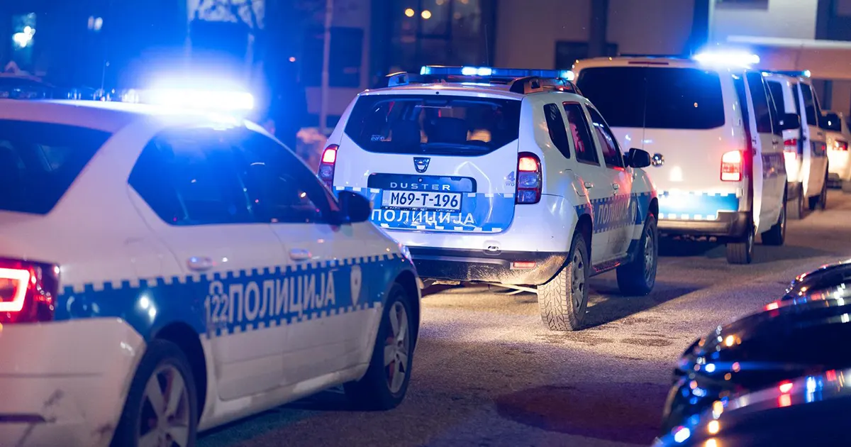 U slijetanju automobila s ceste poginuo vozač “opela” U slijetanju automobila s ceste poginuo vozač “opela”