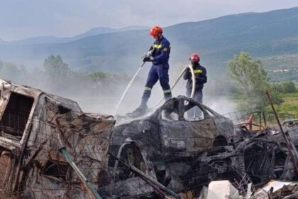 pozar autootpad široki brijeg vatrogasci