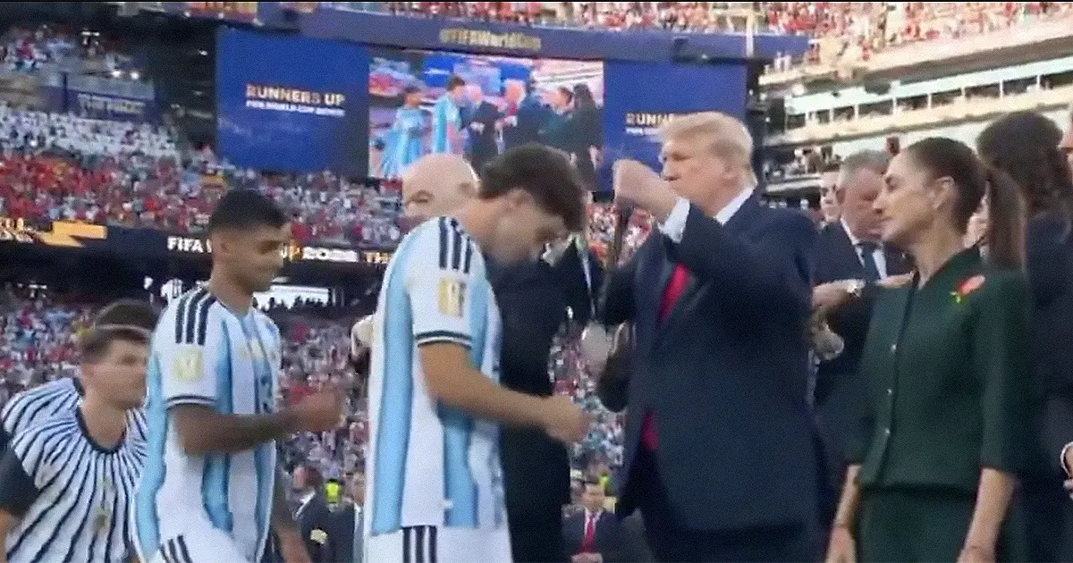Jedan fudbaler potpuno je izignorisao Trumpa, nije se rukovao s njim