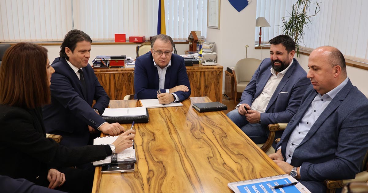 Istražitelji iz EU ušli u prostorije JP Autoceste FBiH: Prikupljaju dokaze o korupciji