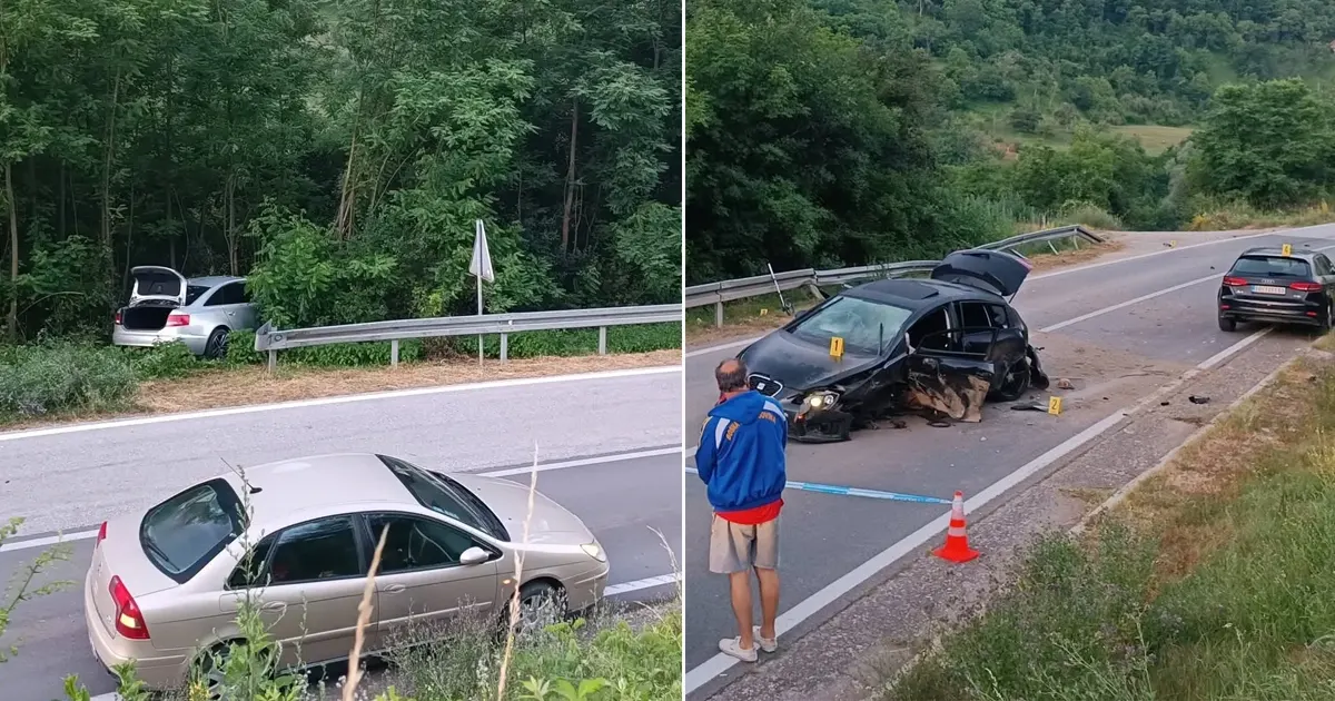 Težak sudar četiri vozila na M-20. Jedan automobil uništen, drugi završio u šumi