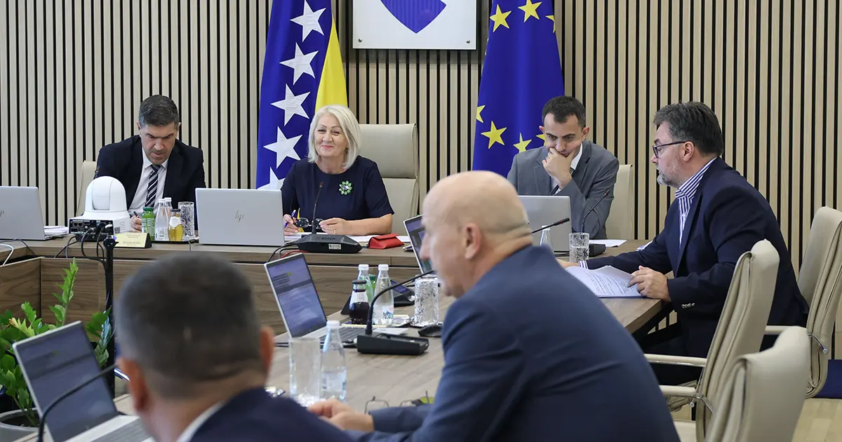 Vijeće ministara BiH danas o migrantima, datumima, povredama državne granice…