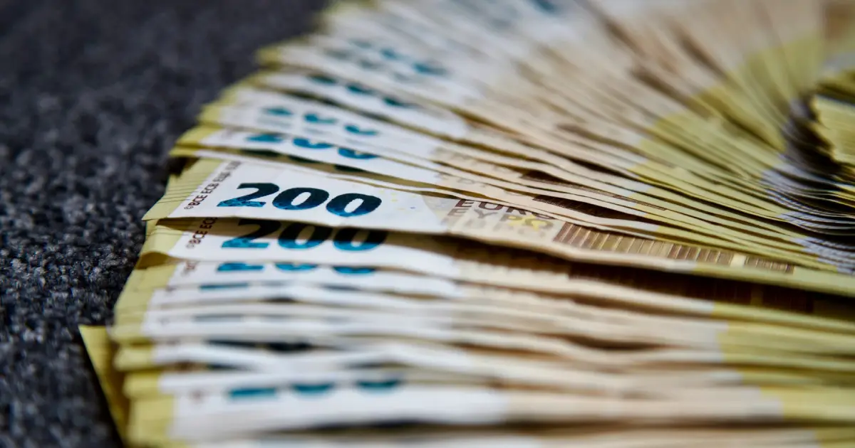 “Novac bio ispod kreveta”: Radnik iz BiH osumnjičen da je iz kuće ukrao 100.000 eura