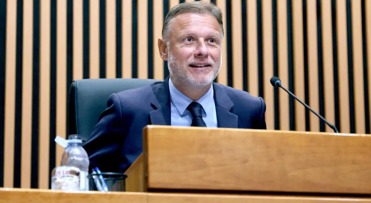 Hrvatski sabor odbio prijedlog za prekid pregovora Srbije s EU zbog sahrane zločincu Mladiću