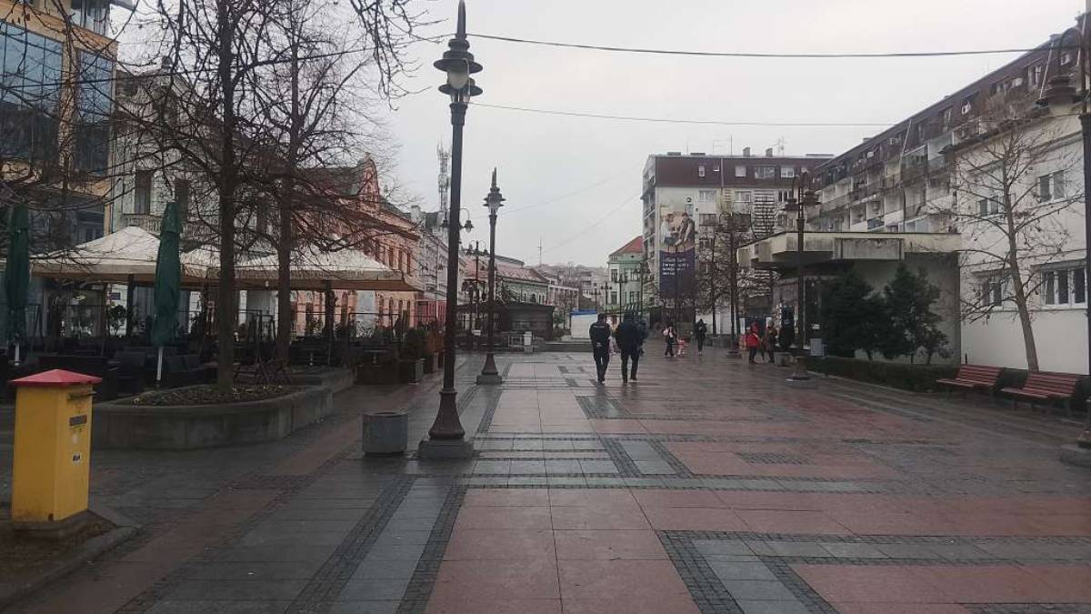 Počeli “Frančeskovi dani”: Dva mjeseca koncerata, predstava i izložbi, ulaz besplatan