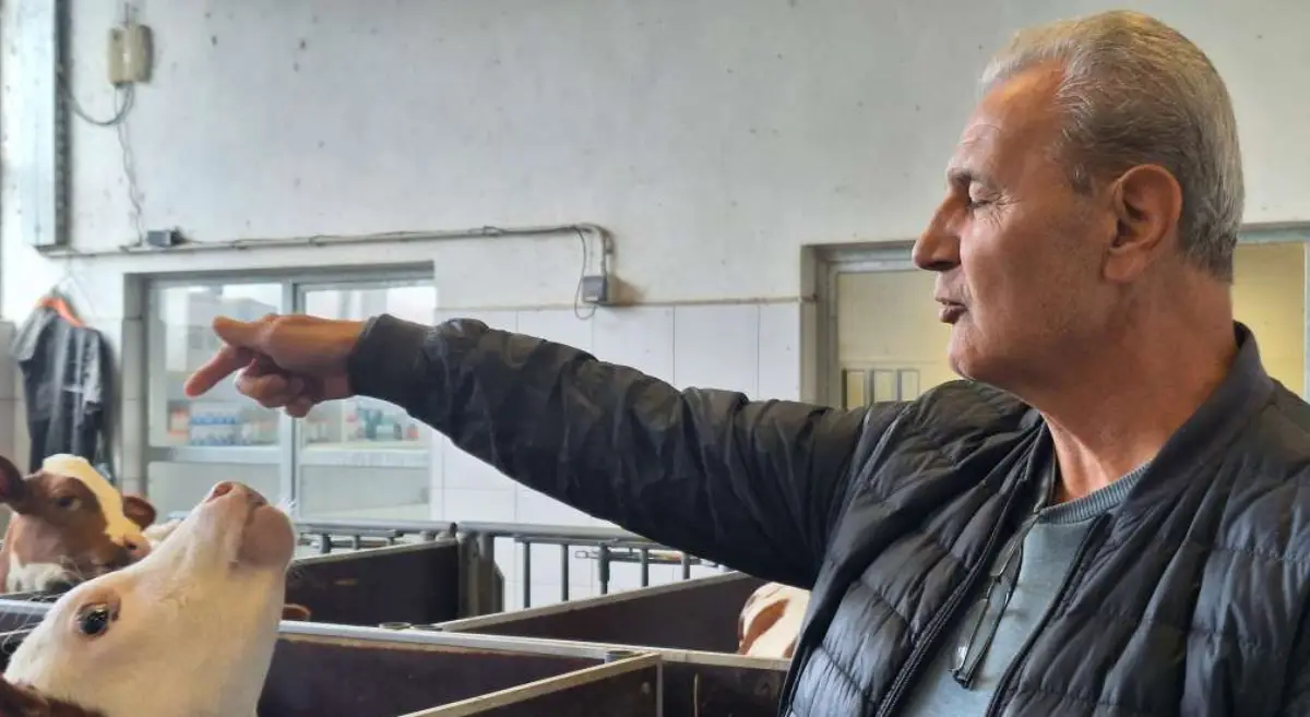Jusuf se vratio iz Norveške u BiH i otvorio farmu krava. Sada se razočarao, ali da i dalje “ima nadu”