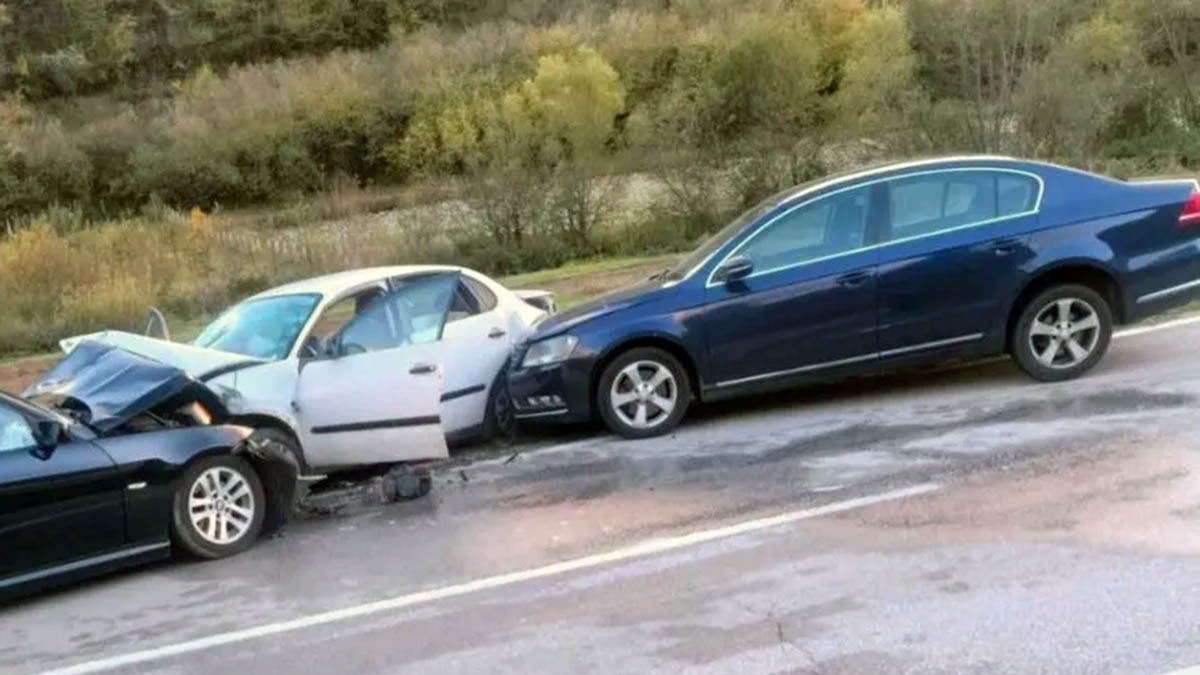 Preminuo vozač povrijeđen u nesreći na Komaru, njegova kćerka u kritičnom stanju