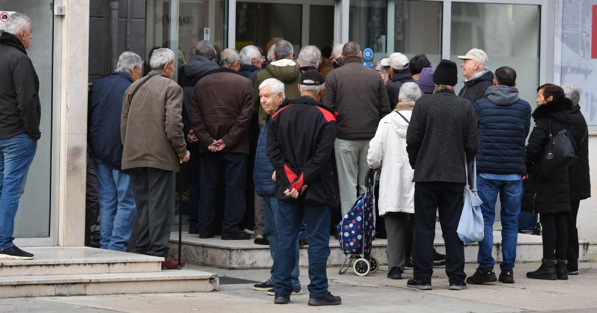 14 KM za godinu staža: U decembru dodatak za desetine hiljada penzionera u BiH