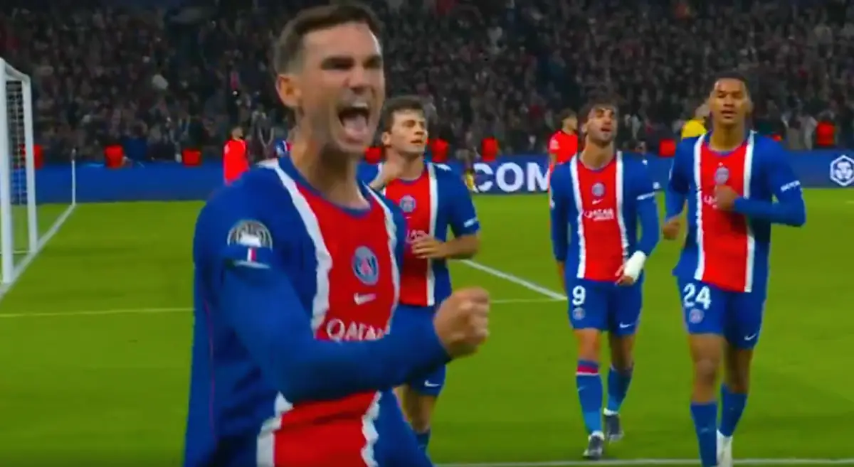 PSG slavio protiv Barce u ljepotici sa šest golova. Bajraktarević sjajan u pobjedi PSV-a